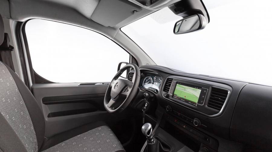 Торпедо Opel Vivaro Kombi L 2020 года  (фото 3 из 9)